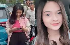 Video Viral Terbaru Mahasiswi Cantik Di Bo Om Om Main OYO Aja